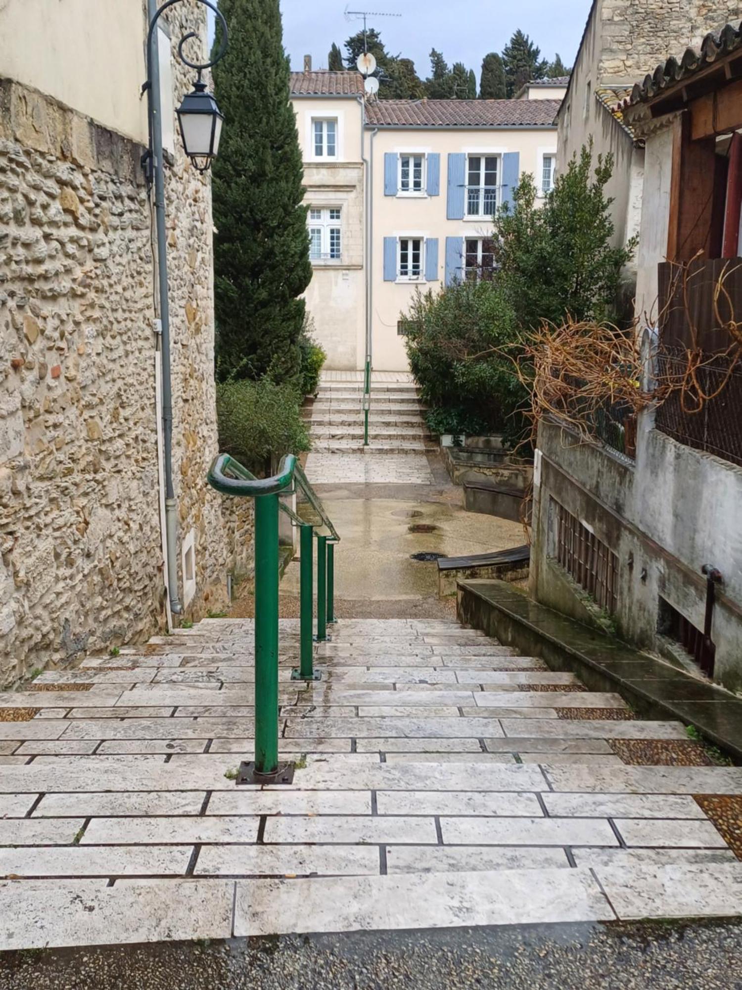 Chambre D Hotes Aramon Exterior foto